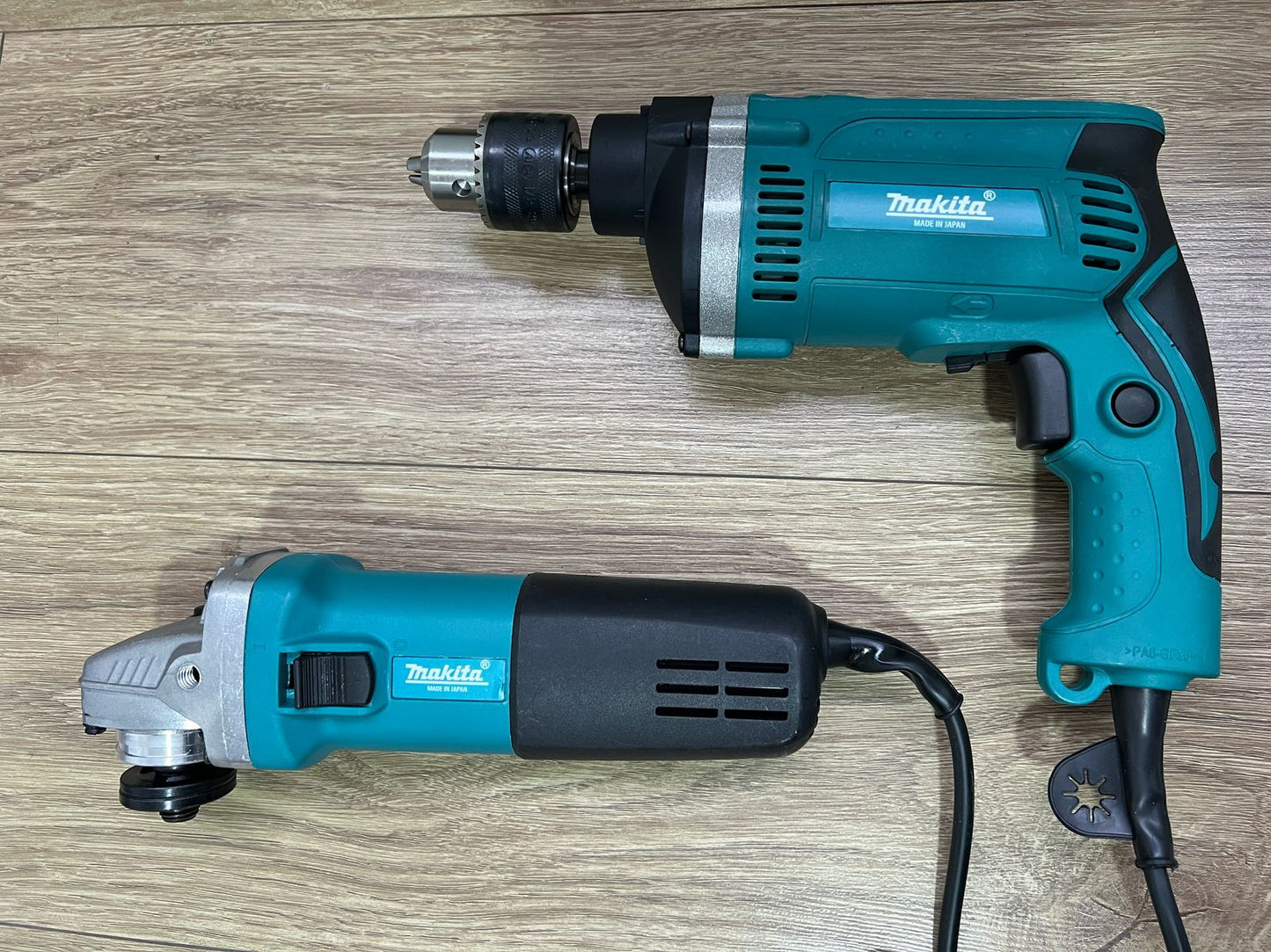 Combo Taladro percutor y Pulidora 6 velocidades - Makita